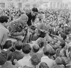 Godfrey Talbot broadcasts in front of a large crowd from Rome on 5.6.44