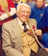 Arthur Barraclough November 2003, courtesy of The Huddersfield Daily Examiner.