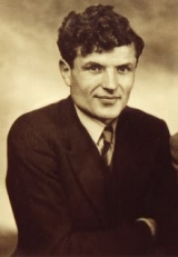 David Rintoul, 1946 